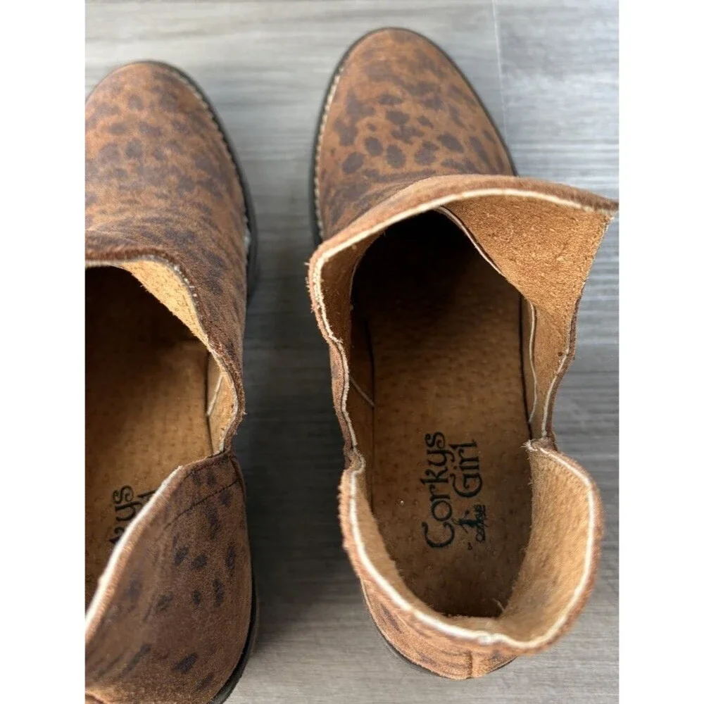 Corkys Girl Ankle Boots Women Size 6 Brown Leopard Cheetah Print Cut Out Booties